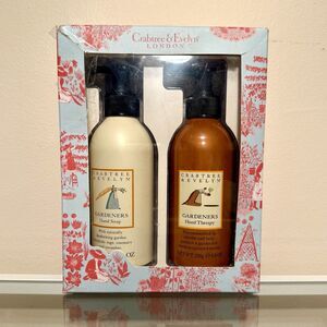 NEW Crabtree Evelyn Gardeners Hand Therapy & Soap Gift Set 10.1 Oz 8.8 Oz Metal